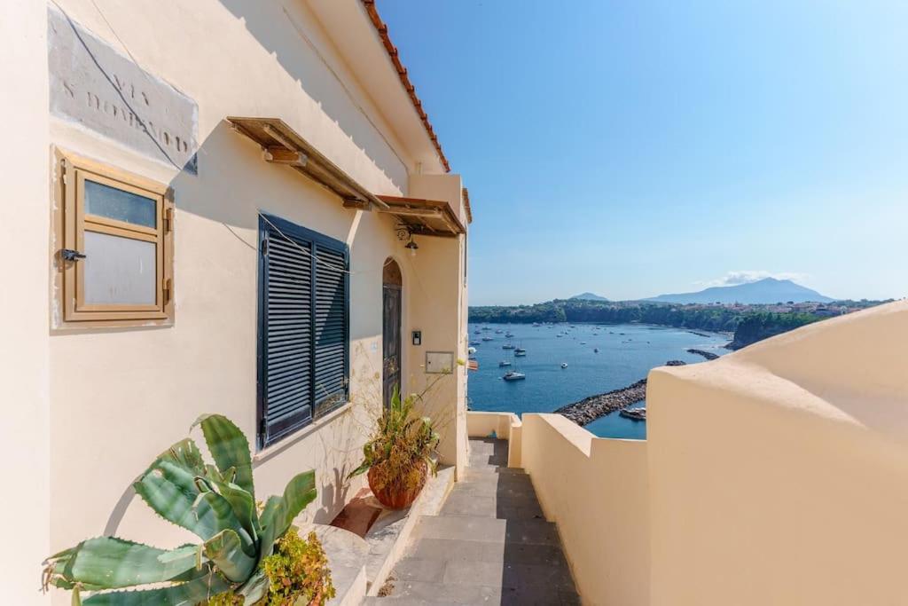 Appartement La Casa Di Nina A Corricella à Procida Extérieur photo