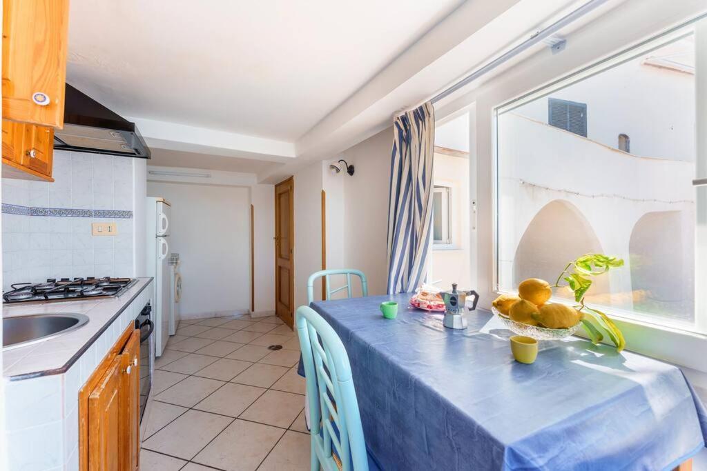 Appartement La Casa Di Nina A Corricella à Procida Extérieur photo